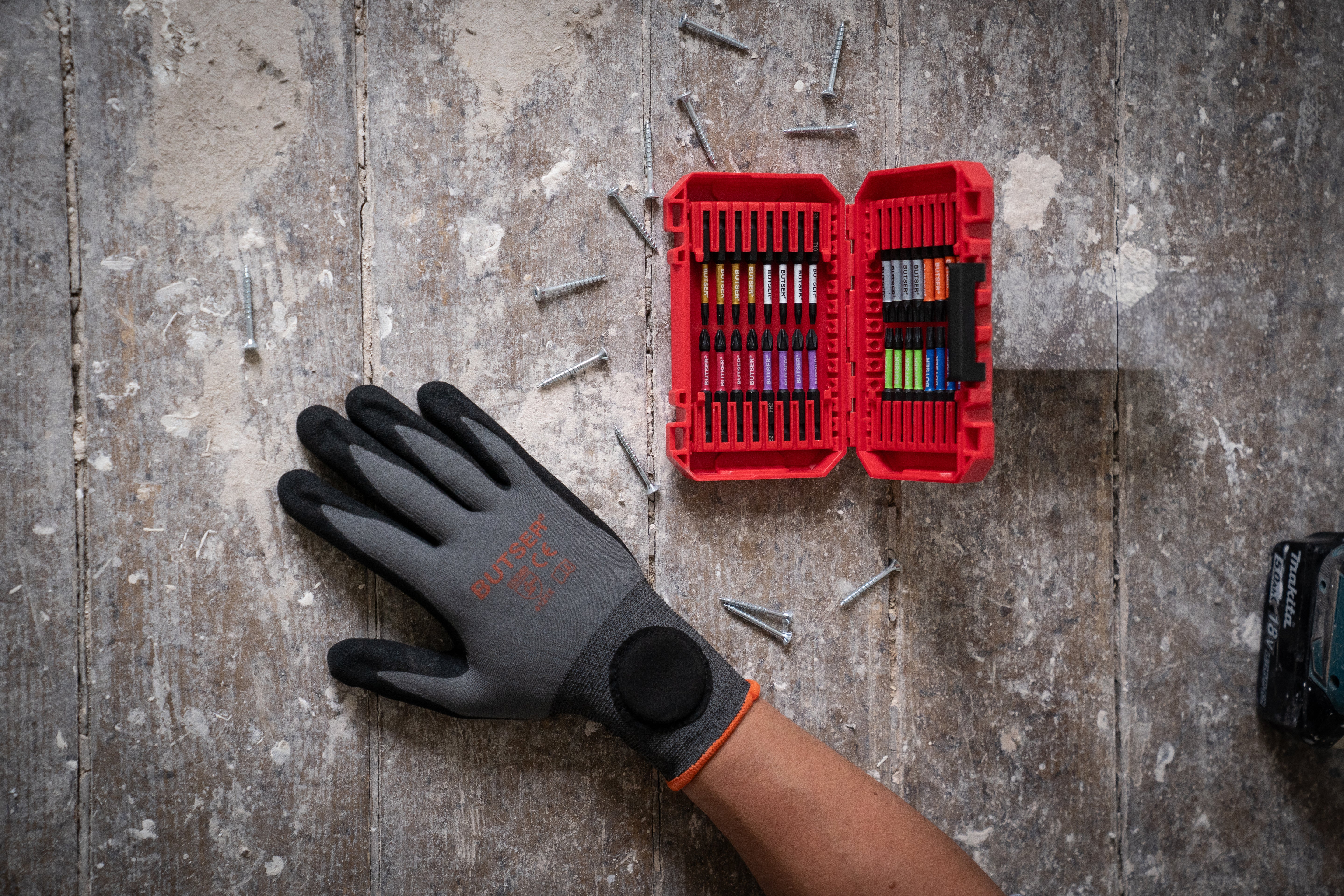 Bundle Deal - BUTSER Set Groß & Magnetischer Handschuh | 3er Pack